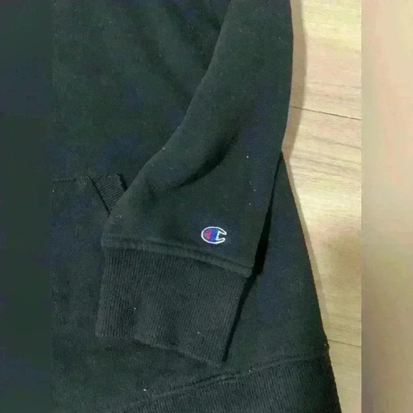 Champion zip  up sweater girls Large - Picture 2 of 4